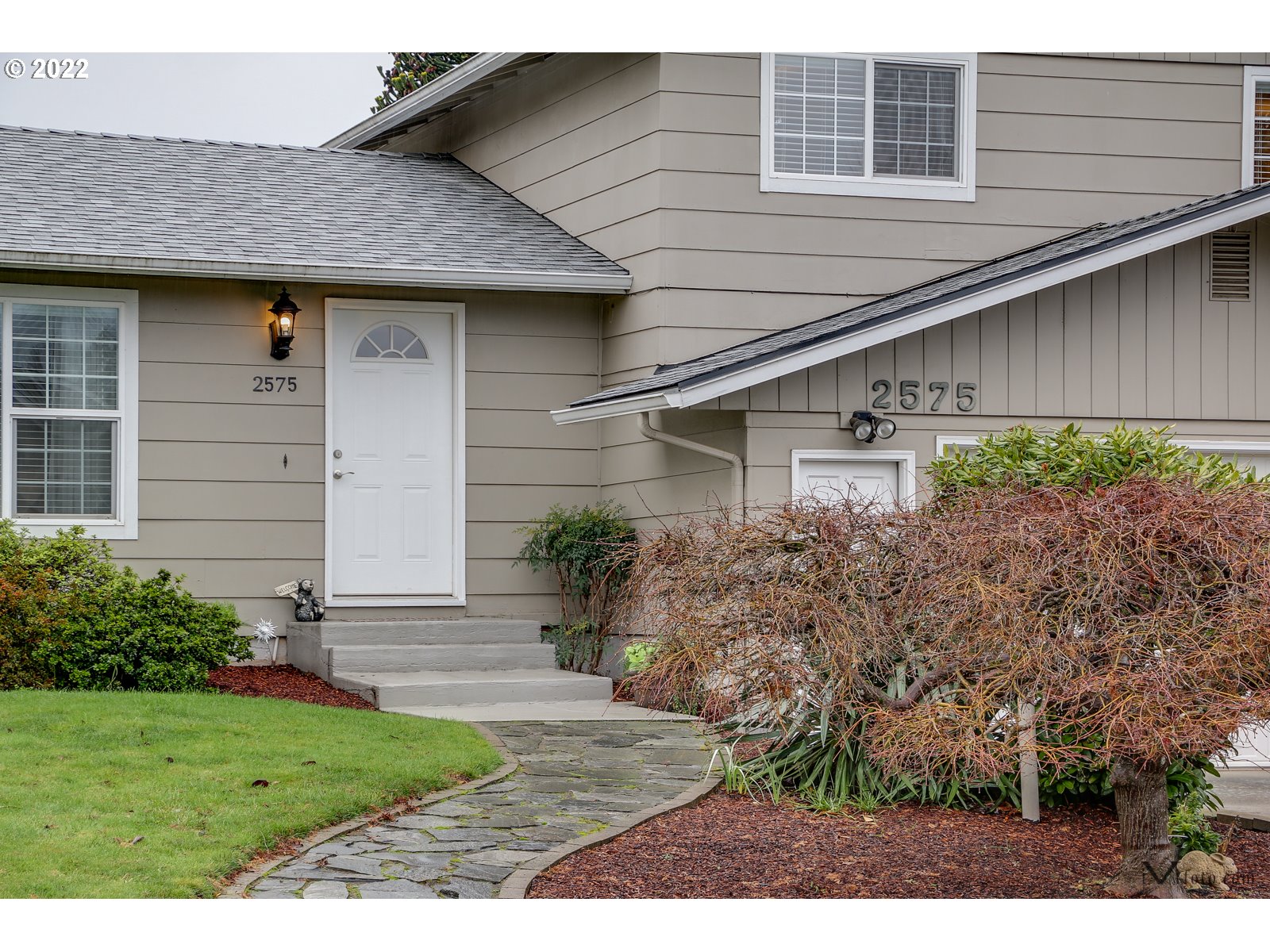 2575 Dumas Drive Springfield, OR 97477 - Photo 4 of 28 Gallery Image 4