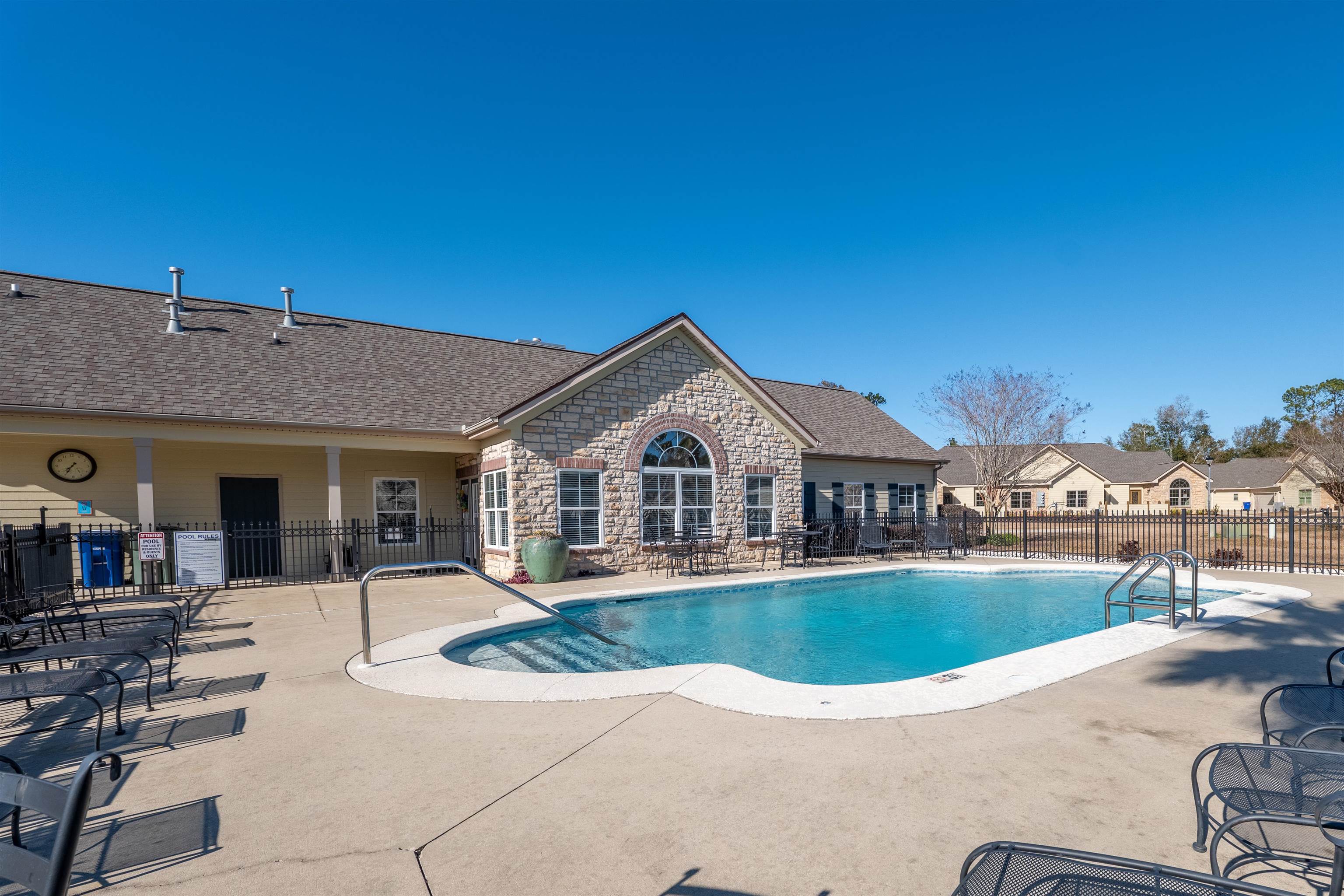 403 Holmes Avenue, Unit 403 Foley, AL 36535 - Photo 26 of 32