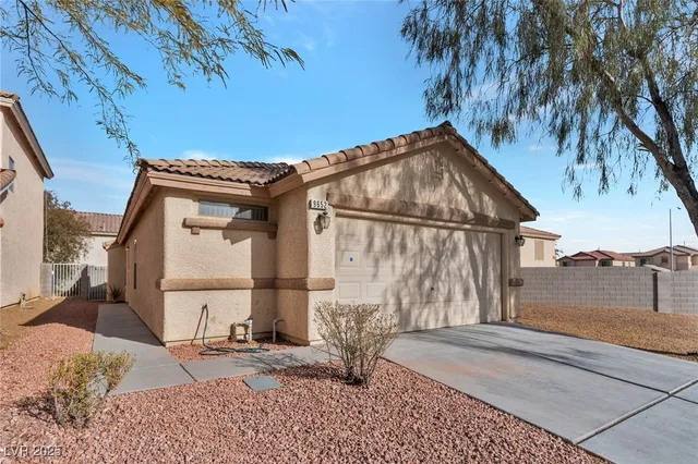 $1,850 | 9652 Brooks Lake Avenue, Las Vegas, NV 89148