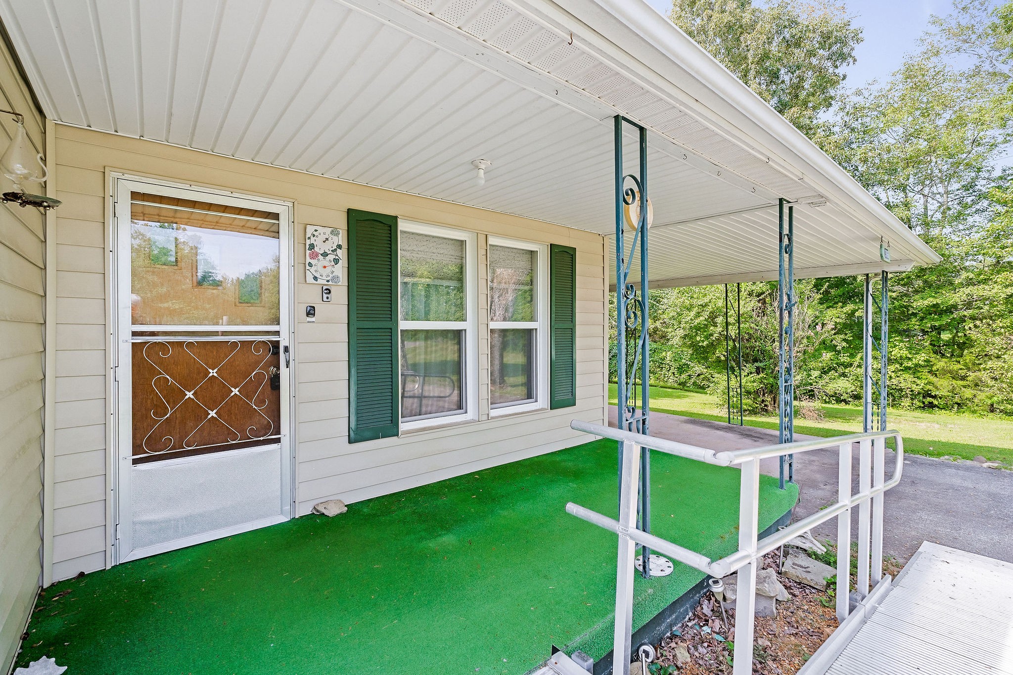 306 Blue Road Quebeck, TN 38579 - Photo 4 of 31 Gallery Image 4