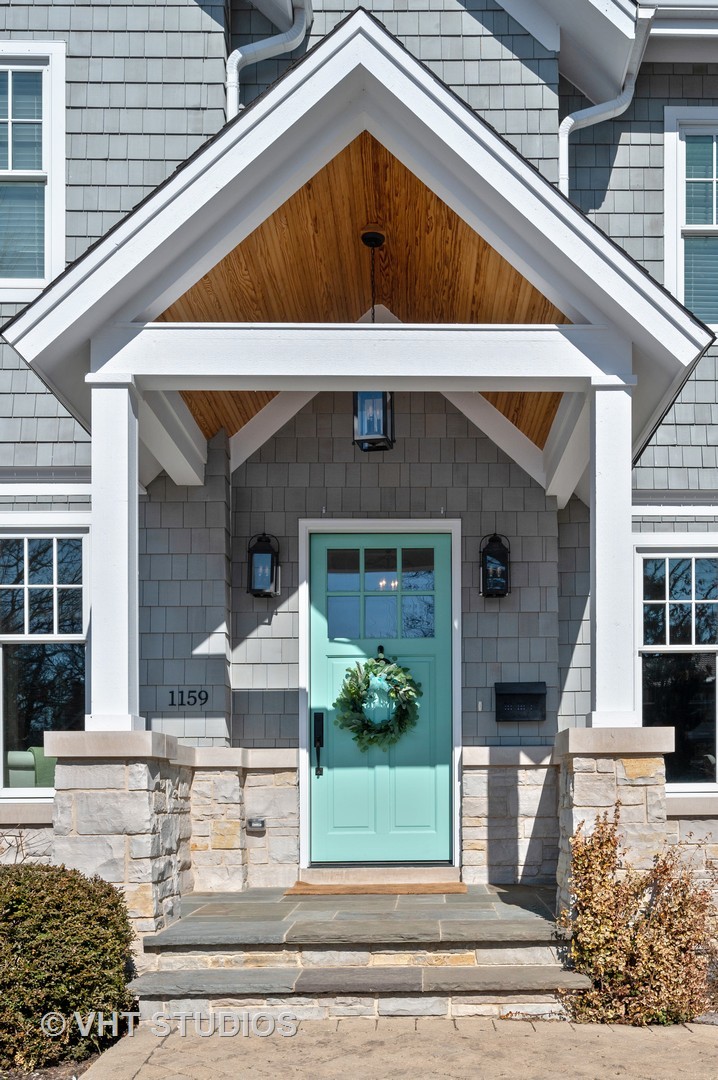 1159 Chatfield Road Winnetka, IL 60093 - Photo 2 of 40