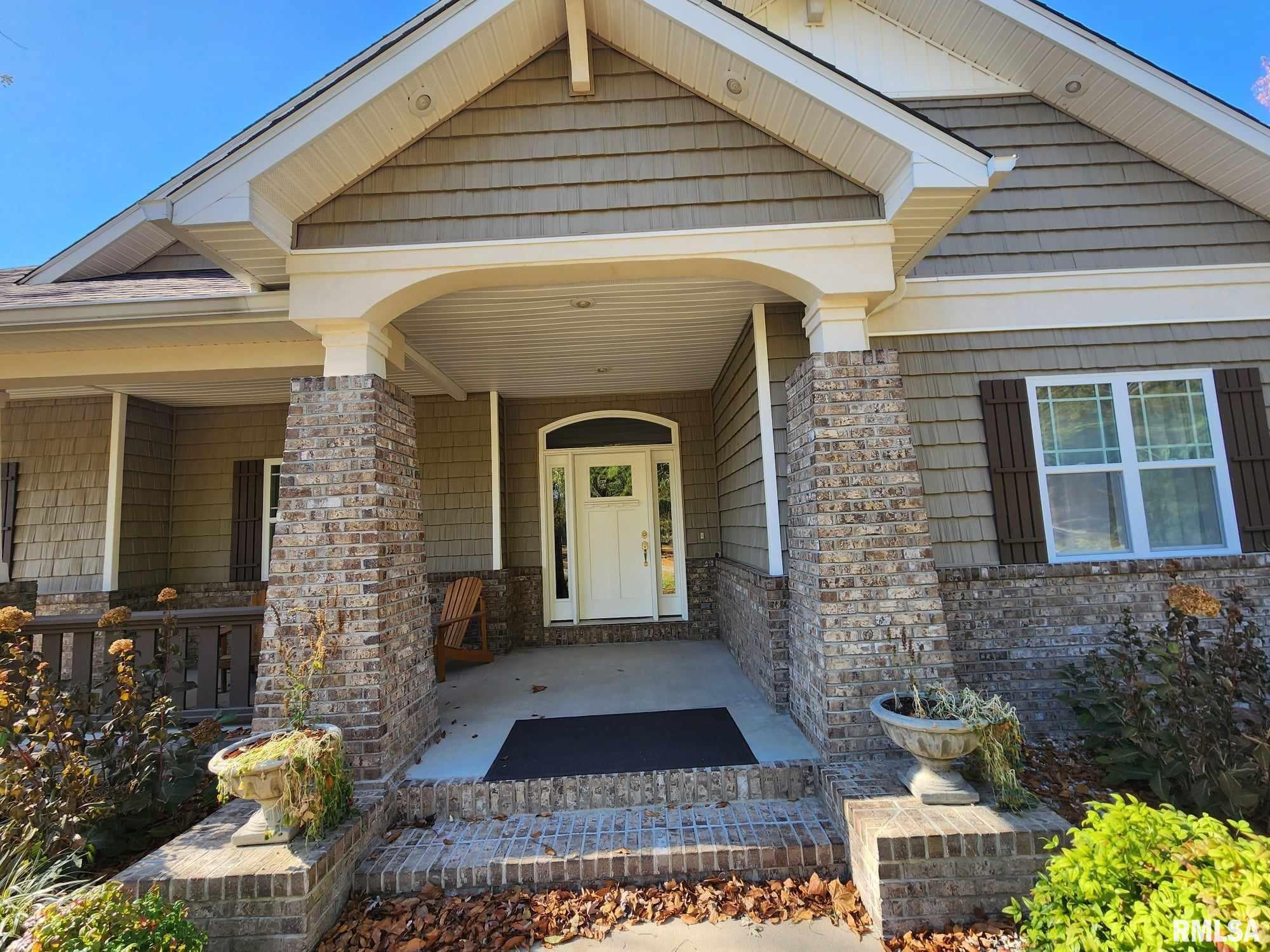 305 Prairie Road Carterville, IL 62918 - Photo 7 of 41 Gallery Image 7