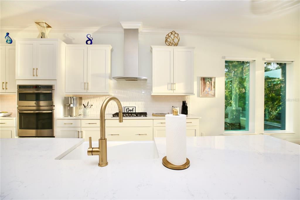 17104 Crawley Road Odessa, FL 33556 - Photo 8 of 61