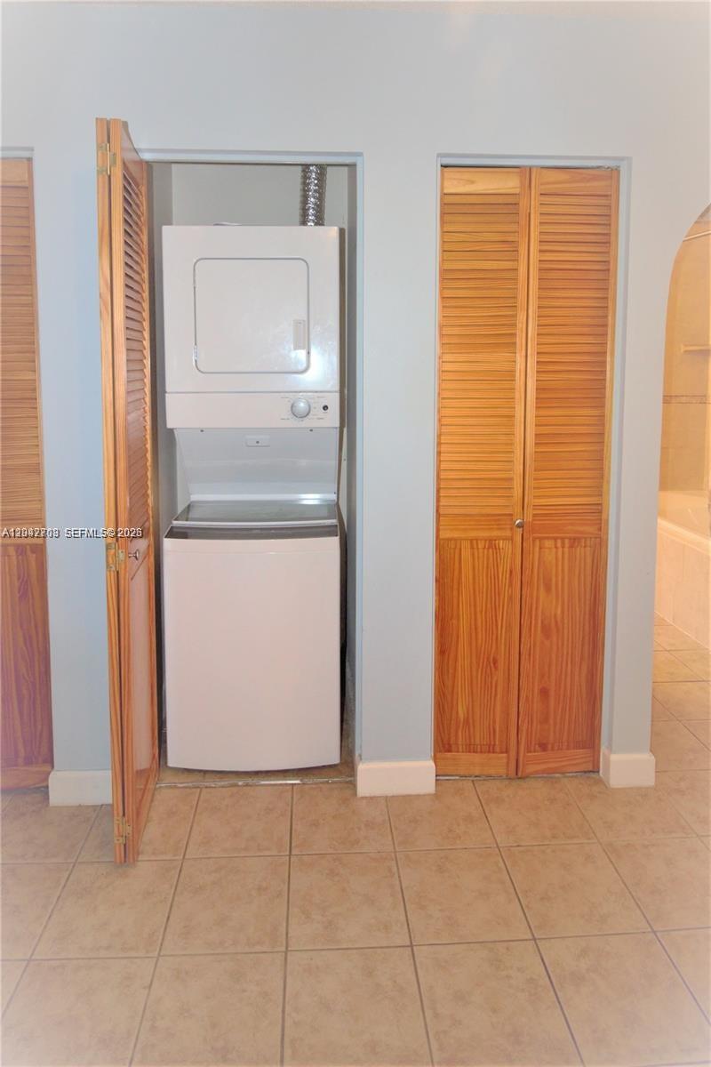 5641 Riverside Drive, Unit 303B1 Coral Springs, FL 33067 - Photo 9 of 20