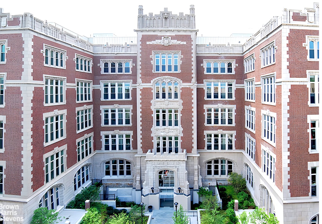 220 West 148th Street, Unit 4B Manhattan, NY 10039 - Photo 11 of 14 a front view of a brick building
