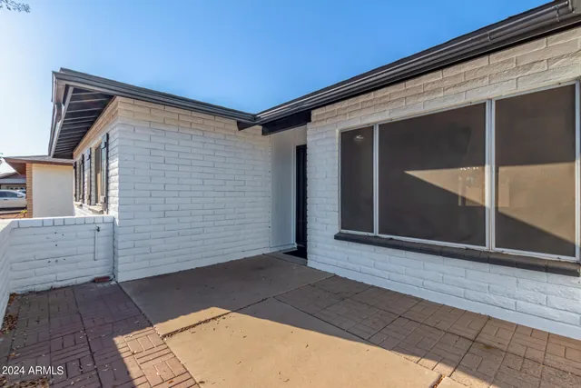 a view of front door