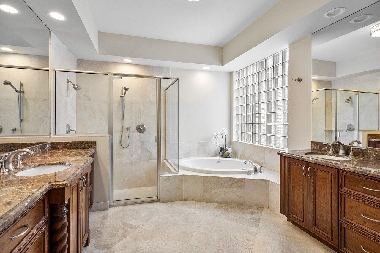 5791 Regency Circle West Boca Raton, FL 33496 - Photo 12 of 23 12