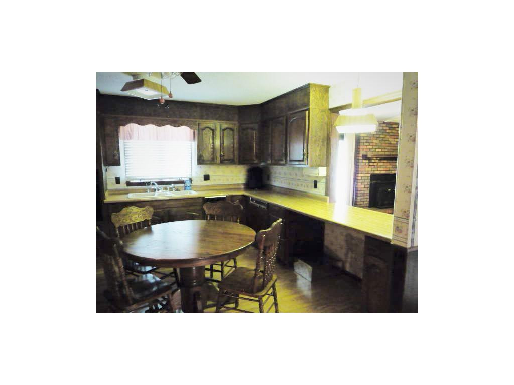 19173 Astor Road Abingdon, VA 24210 - Photo 8 of 13 Photo 8