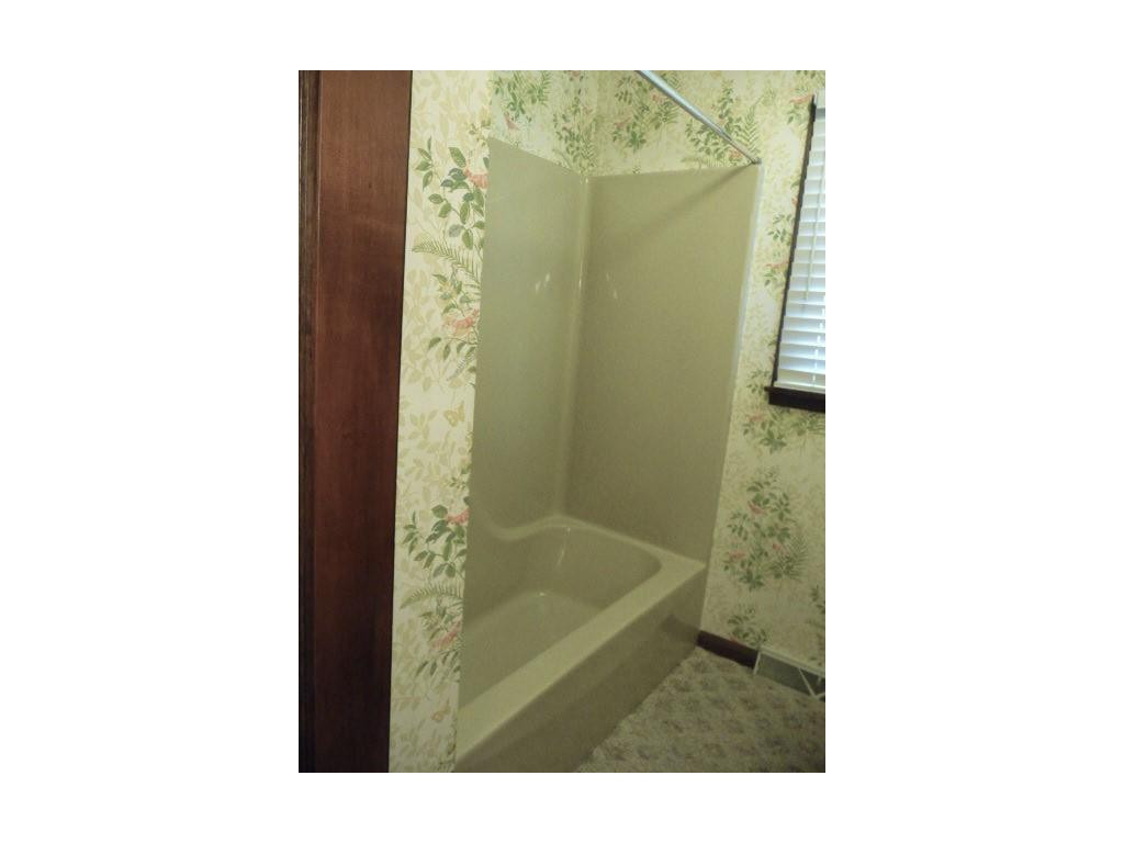 19173 Astor Road Abingdon, VA 24210 - Photo 10 of 13 Photo 10