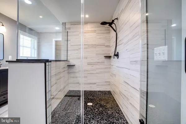 $1,500,000 | 7290 Southern Maryland Boulevard, Owings, MD 20736