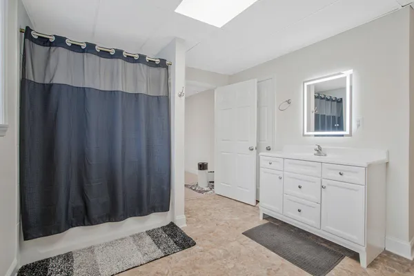 $1,500,000 | 7290 Southern Maryland Boulevard, Owings, MD 20736