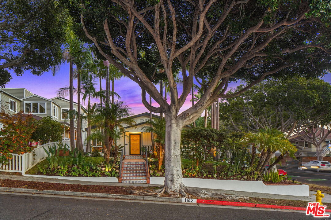 1102 Maple Street Santa Monica, CA 90405 - Photo 41 of 51 a front view of a house with a tree