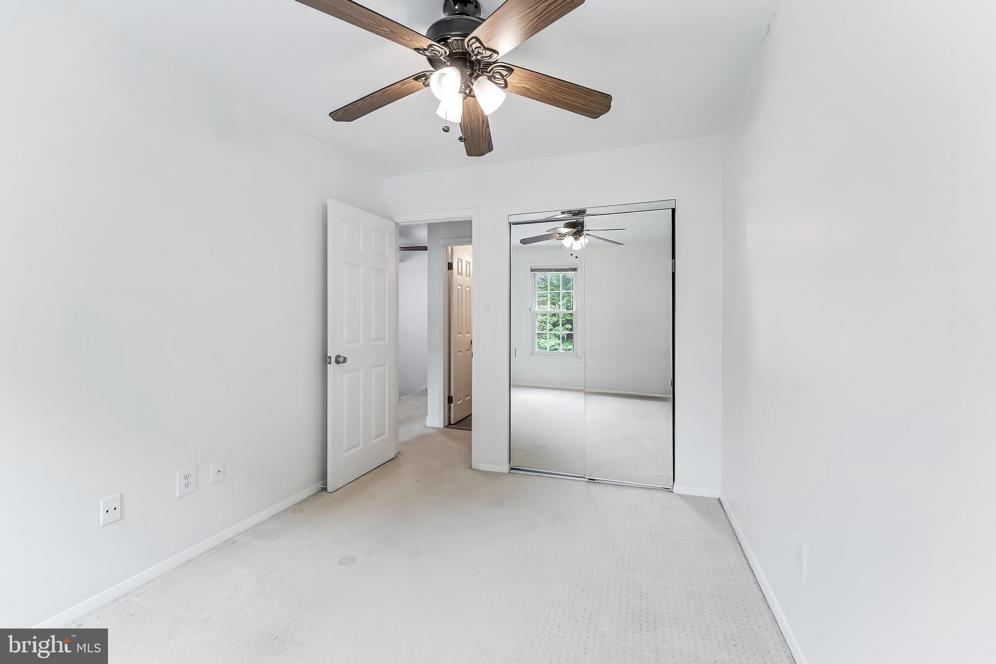 2331 Harleyford Court Reston, VA 20191 - Photo 30 of 40 Bright and airy room with charm.