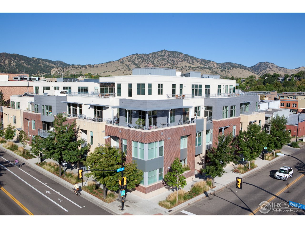 1655 Walnut Street, Unit 305 Boulder, CO 80302 - Photo 25 of 25 a view of a city with tall buildings
