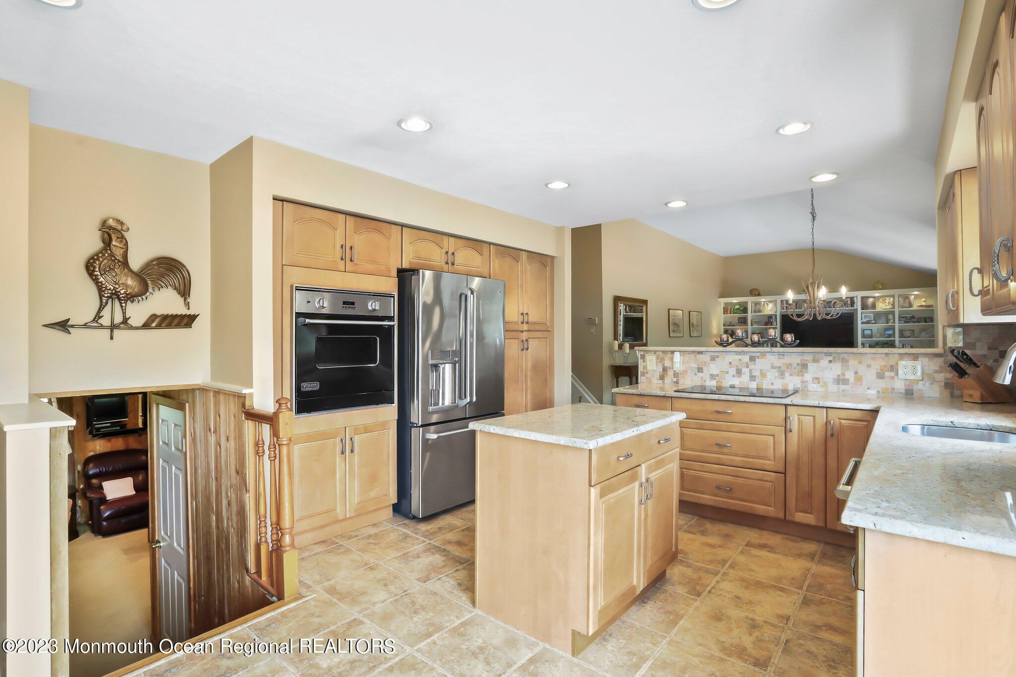 130 Sargent Road Freehold, NJ 07728 - Photo 21 of 43 5W5A1602