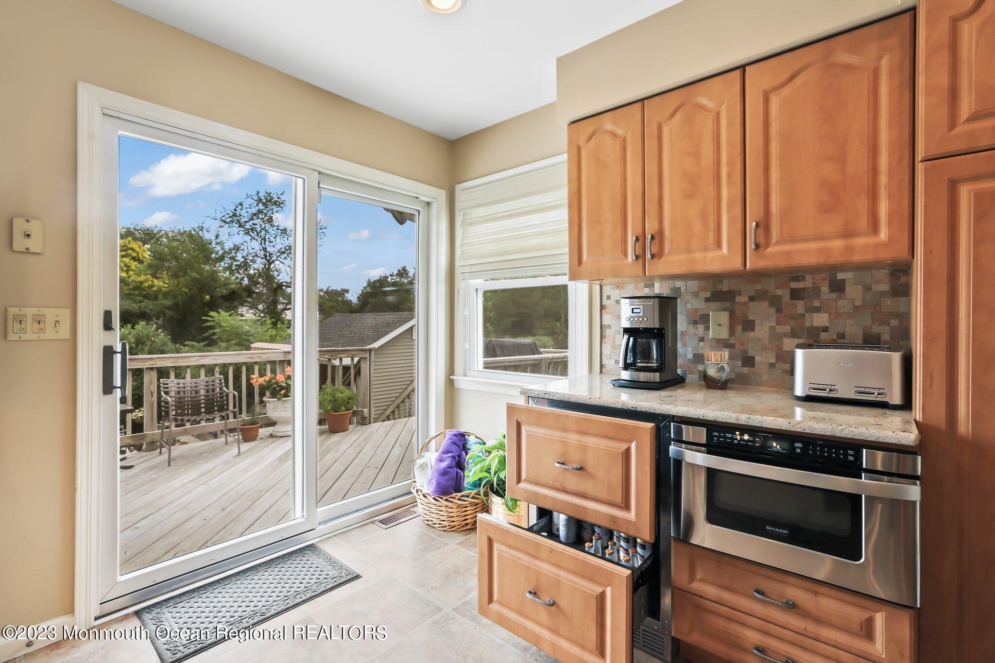 130 Sargent Road Freehold, NJ 07728 - Photo 22 of 43 Beverage Center