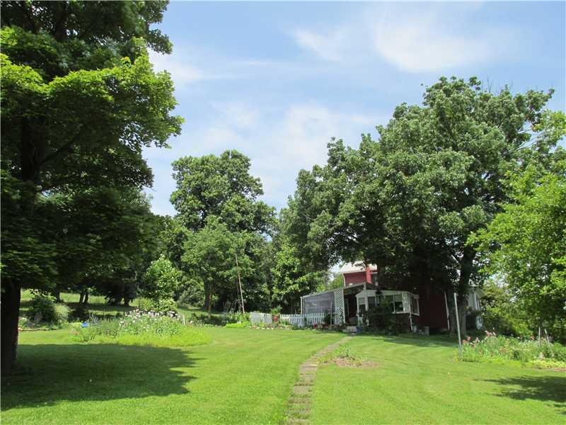 270 Dodds Road Butler, PA 16002 - Photo 6 of 25 Yard/Garden.