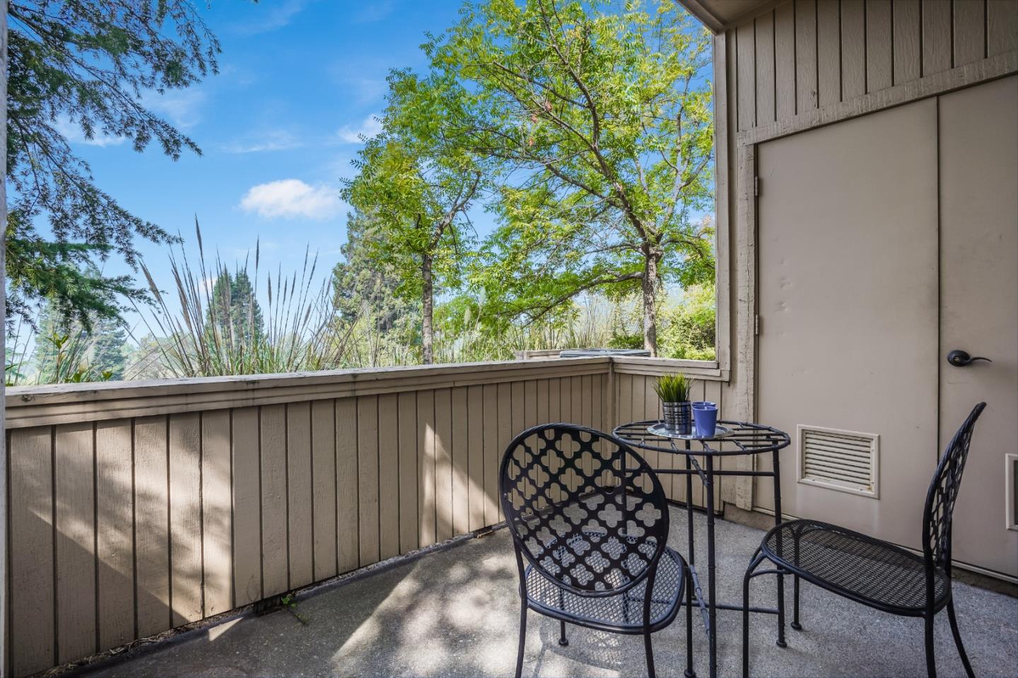 174 Copper Ridge Road San Ramon, CA 94582 - Photo 7 of 29 a view of balcony with furniture and trees