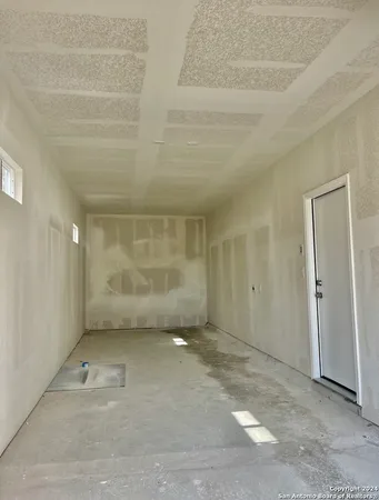 $3,150 | 603 West Euclid Avenue, Unit 4, San Antonio, TX 78212