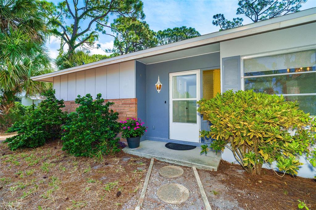 5833 South Miami Road Venice, FL 34293 - Photo 13 of 70