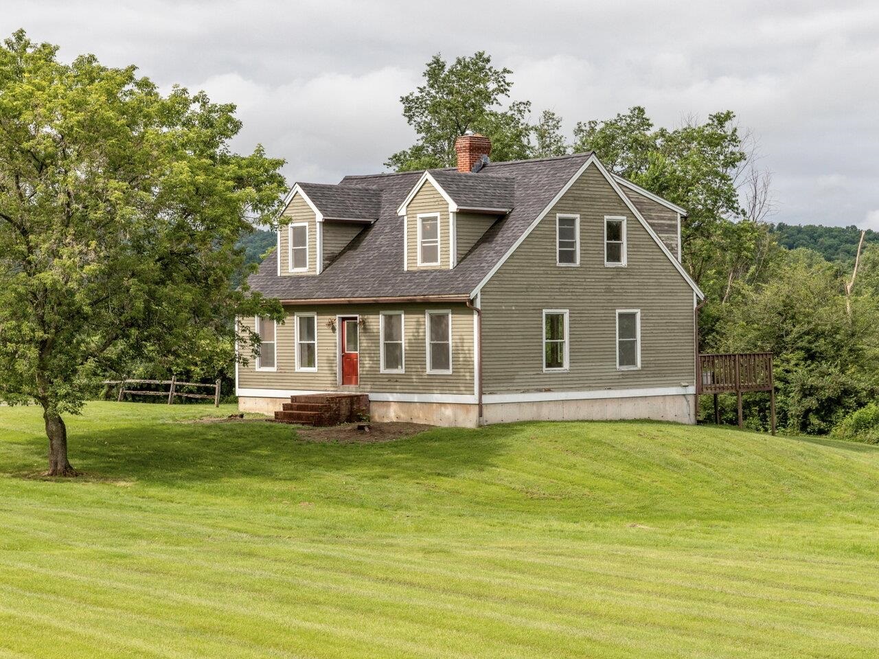 15196 Rte 116 Hinesburg, VT 05461 - Photo 5 of 40 Gallery Image 5
