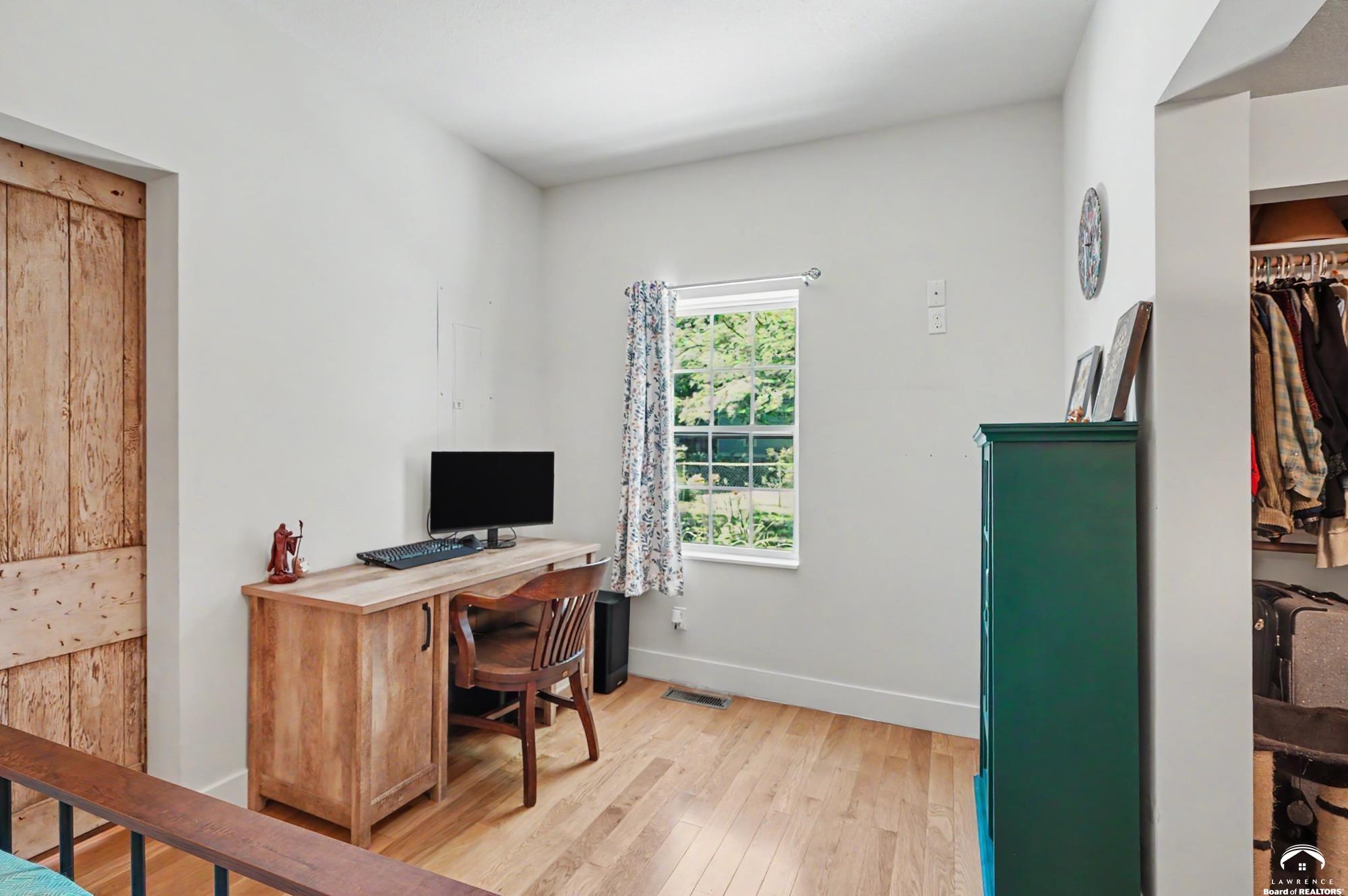 630 North 5th Street Lawrence, KS 66044 - Photo 20 of 40