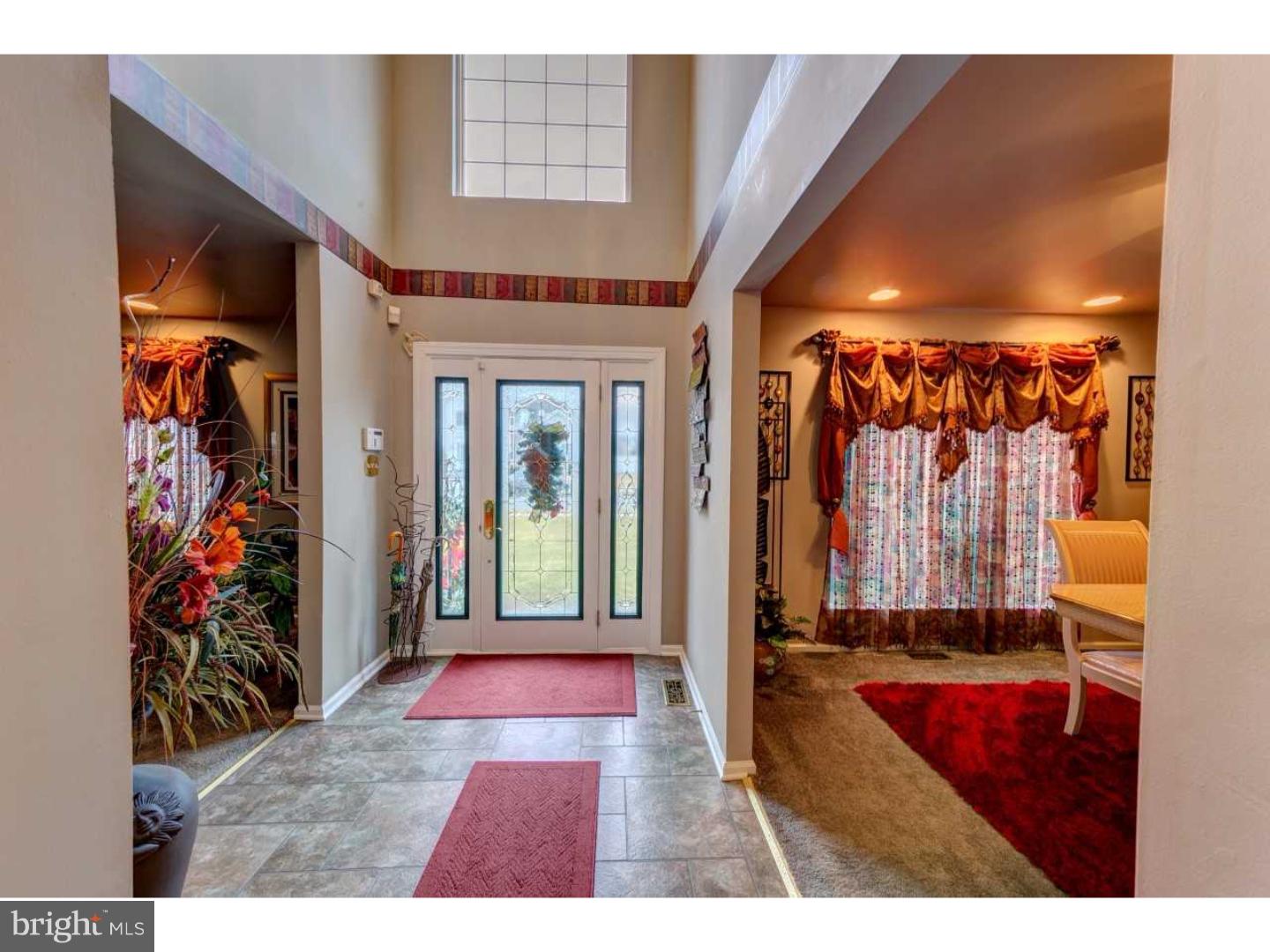 939 Honeysuckle Road Williamstown, NJ 08094 - Photo 3 of 25 Gallery Image 3