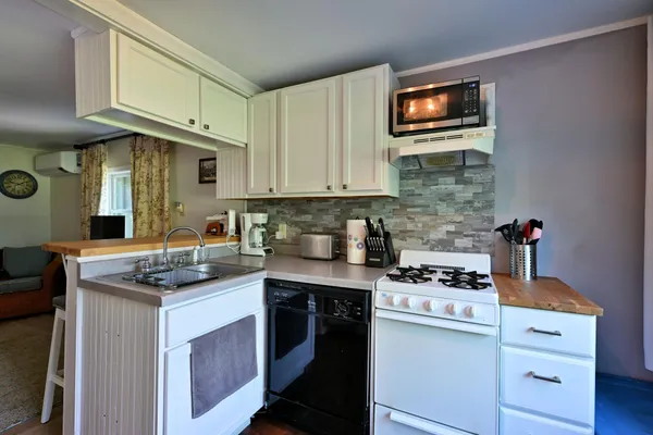 $1,149,900 | 2772 25th Avenue, Rice Lake, WI 54868