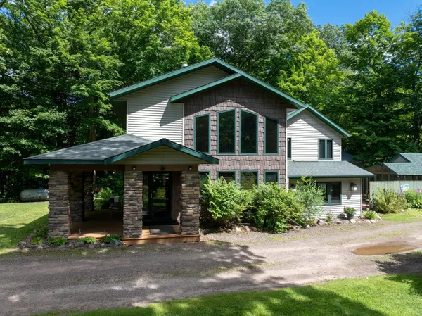 $1,149,900 | 2772 25th Avenue, Rice Lake, WI 54868