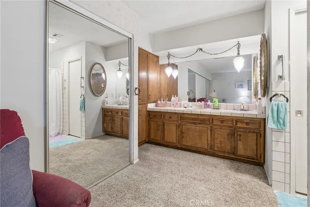 $435,000 | 19629 Oneida Road, Apple Valley, CA 92307