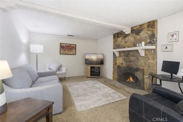 $435,000 | 19629 Oneida Road, Apple Valley, CA 92307