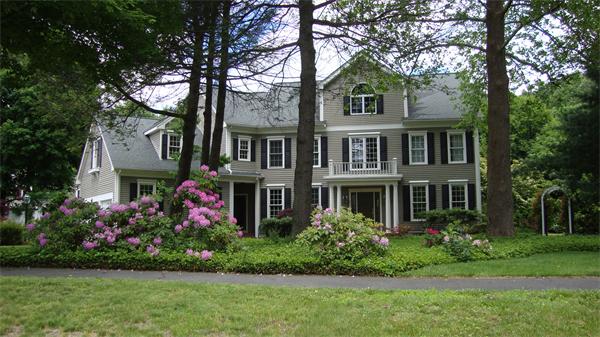 11 Hastings Road Weston, MA 02493 - Photo 1 of 27 Gallery Image 1
