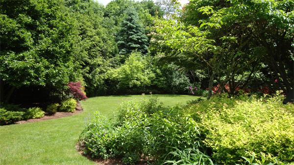 11 Hastings Road Weston, MA 02493 - Photo 23 of 27 Gallery Image 23