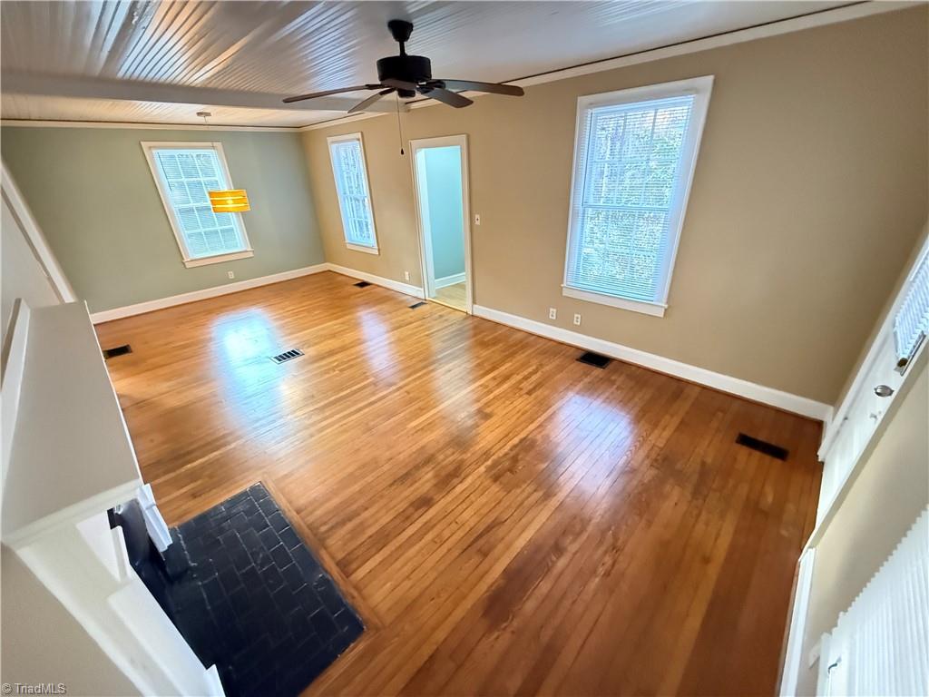 133 Woodbriar Road Winston-Salem, NC 27106 - Photo 3 of 18