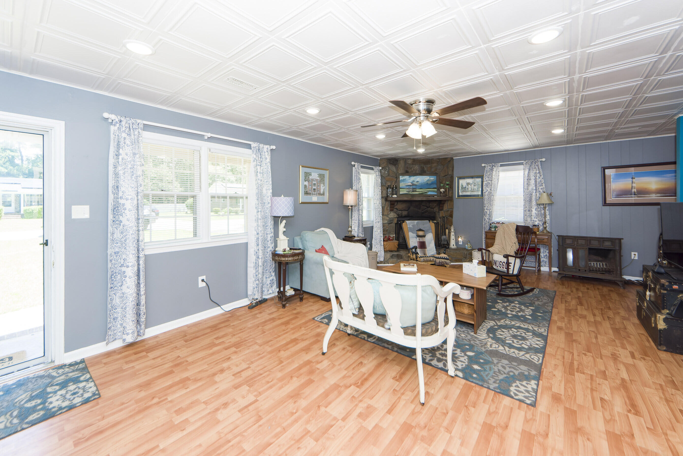 108 Rebellion Road Summerville, SC 29483 - Photo 8 of 38 05