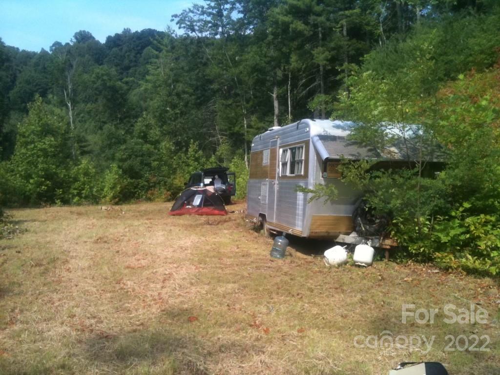1865 Hopis Branch Road Hot Springs, NC 28743 - Photo 3 of 17 Gallery Image 3