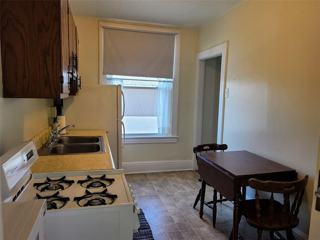 901 5th Street, Unit 3 Beaver, PA 15009 - Photo 6 of 9