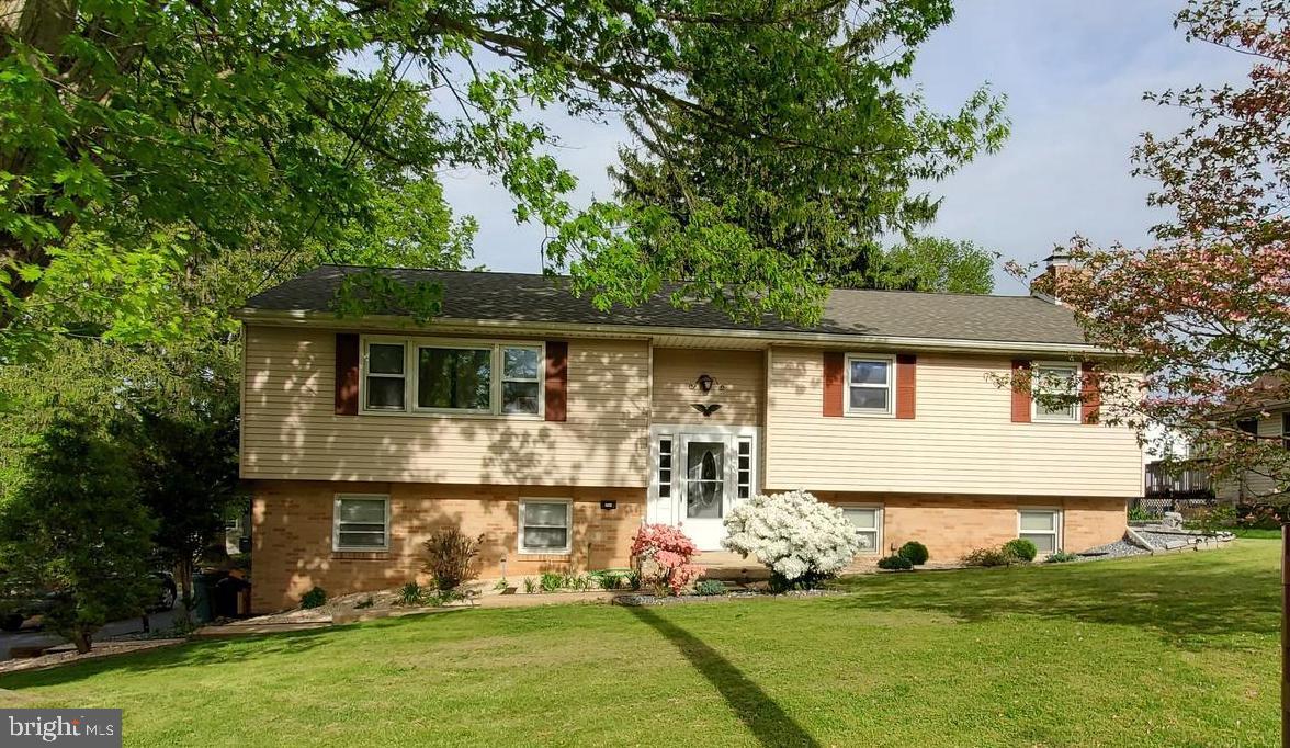 2206 Kramer Mill Road Stevens, PA 17578 - Photo 1 of 24 Gallery Image 1