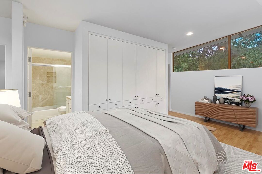3600 Mandeville Canyon Road Los Angeles, CA 90049 - Photo 27 of 59