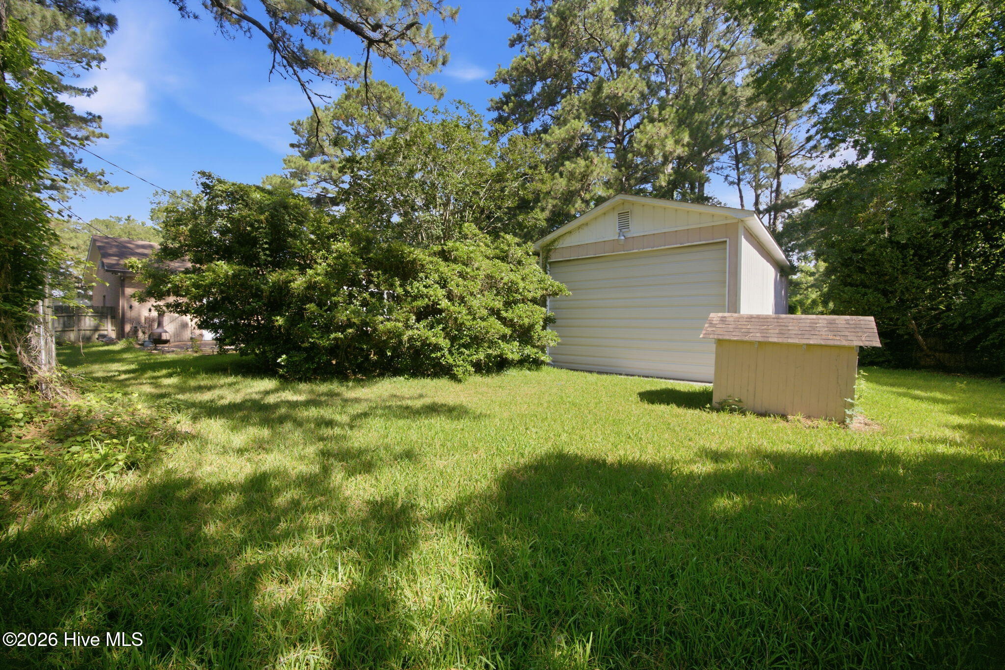 306 West Blackbeard Road Wilmington, NC 28409 - Photo 37 of 53