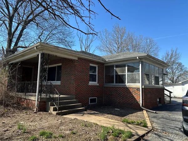 $119,000 | 403 South Belt West, Belleville, IL 62220