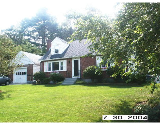 14 Sandra Road Walpole, MA 02032 - Photo 1 of 5 Gallery Image 1
