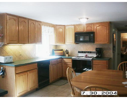 14 Sandra Road Walpole, MA 02032 - Photo 2 of 5 Gallery Image 2