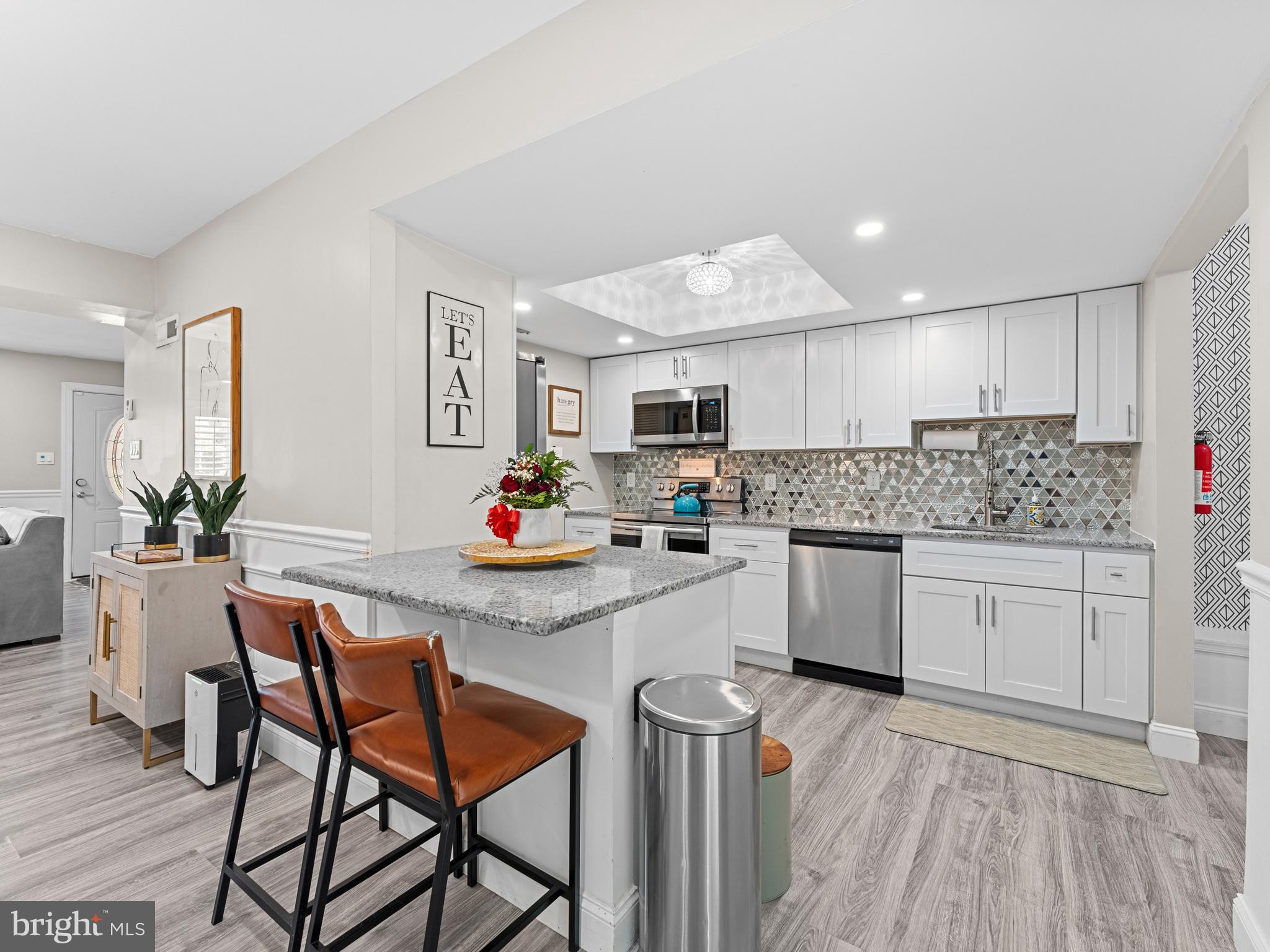 25 Roxborough Place Willingboro, NJ 08046 - Photo 6 of 24 Gallery Image 6