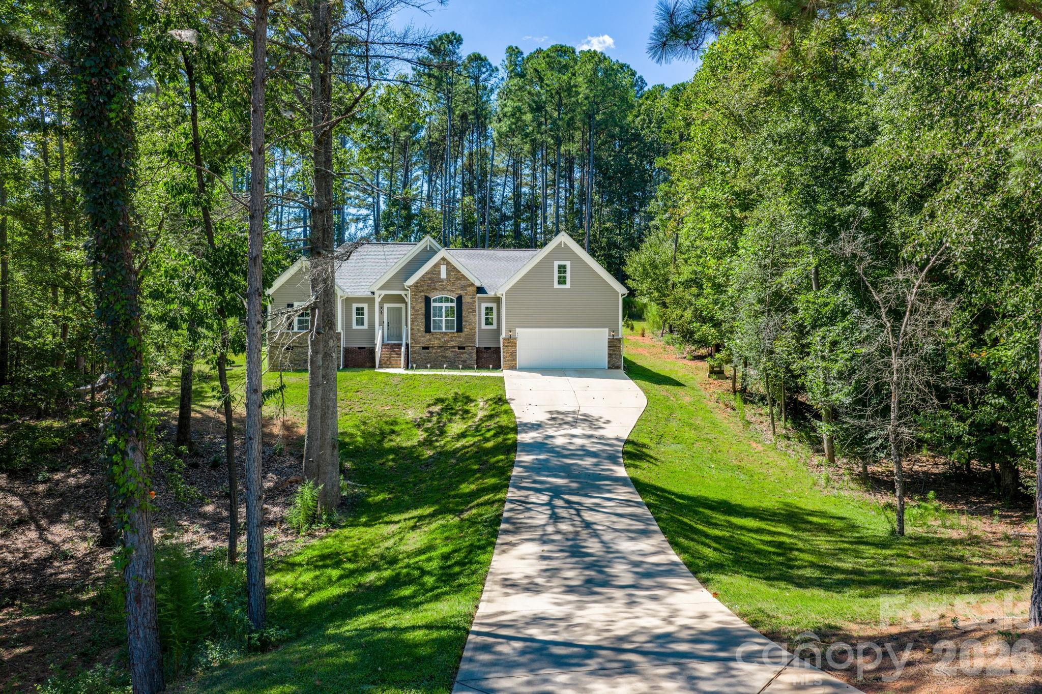 4903 Rio De Luna Hickory, NC 28601 - Photo 26 of 41