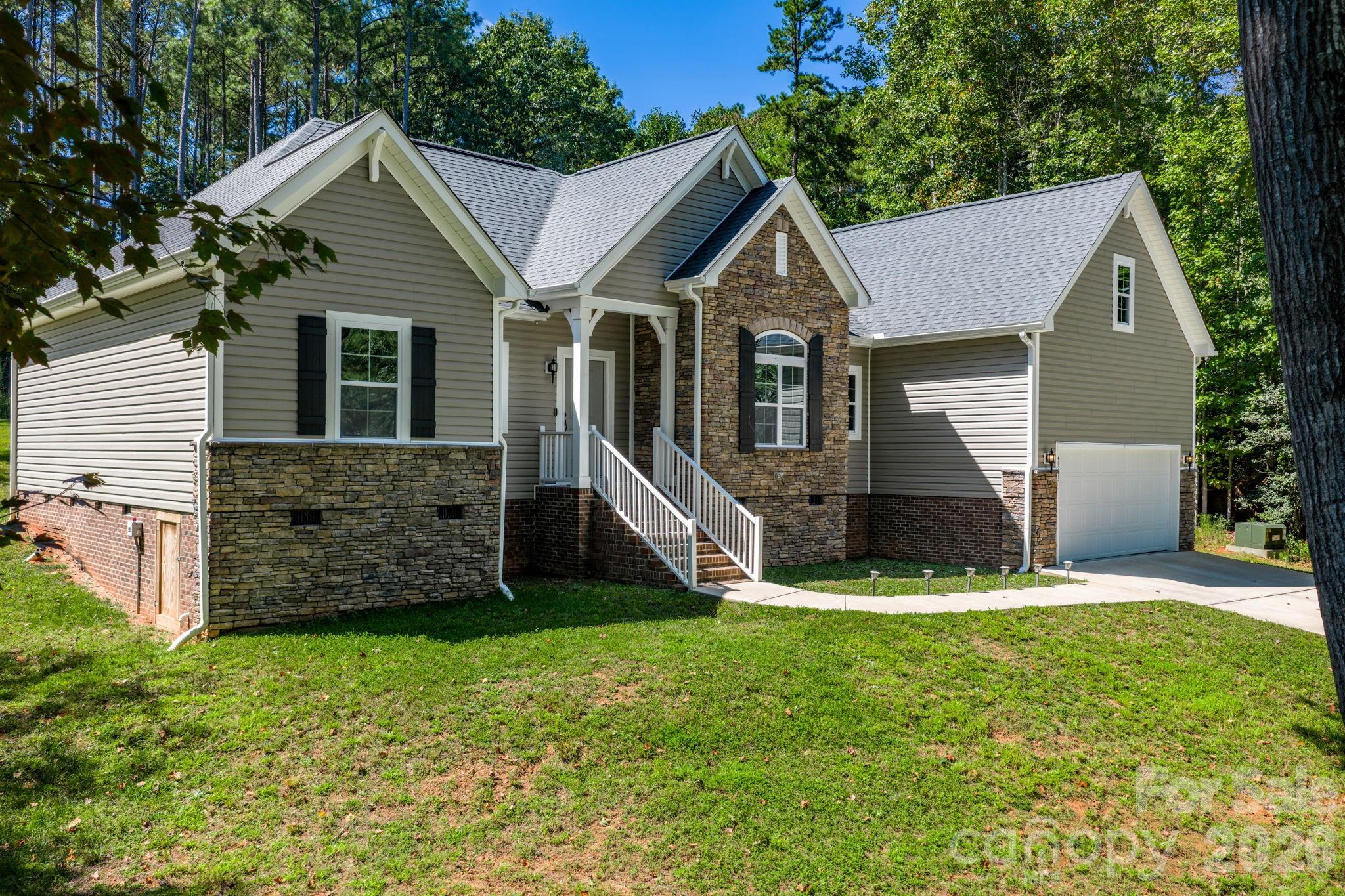 4903 Rio De Luna Hickory, NC 28601 - Photo 32 of 41