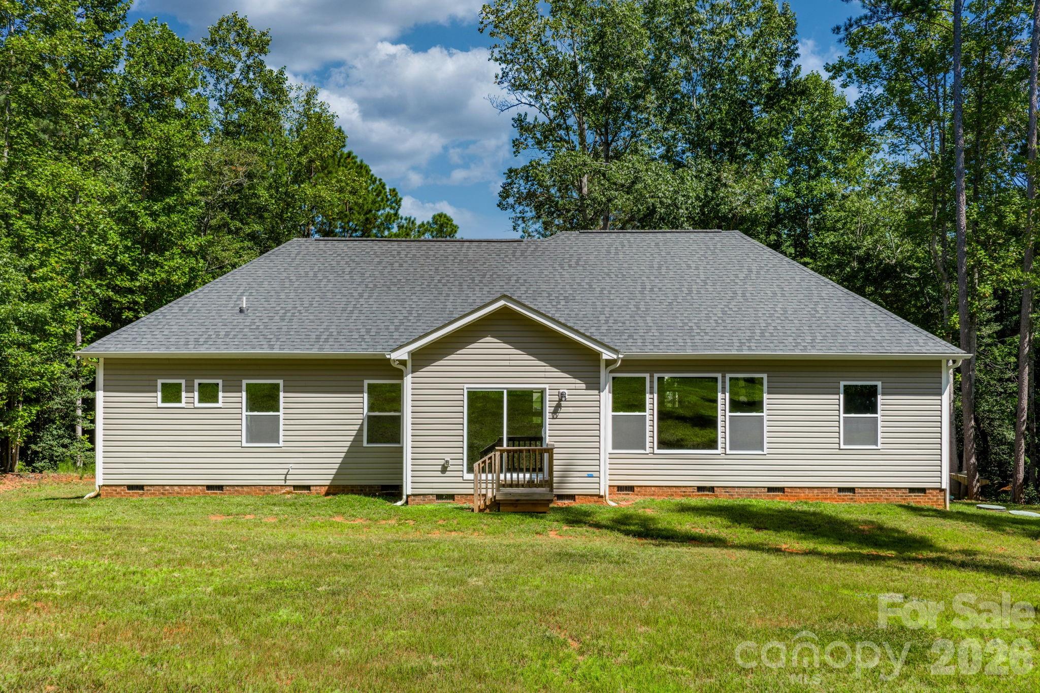 4903 Rio De Luna Hickory, NC 28601 - Photo 37 of 41