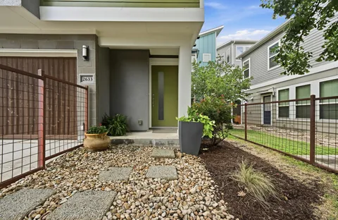 $299,750 | 2633 Witsome Loop, Unit 52C, Austin, TX 78741