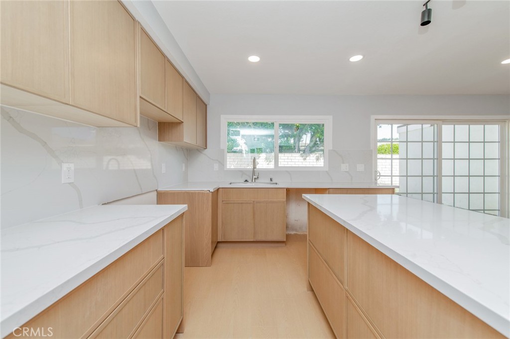 19412 Sierra Chula Road Irvine, CA 92603 - Photo 20 of 37