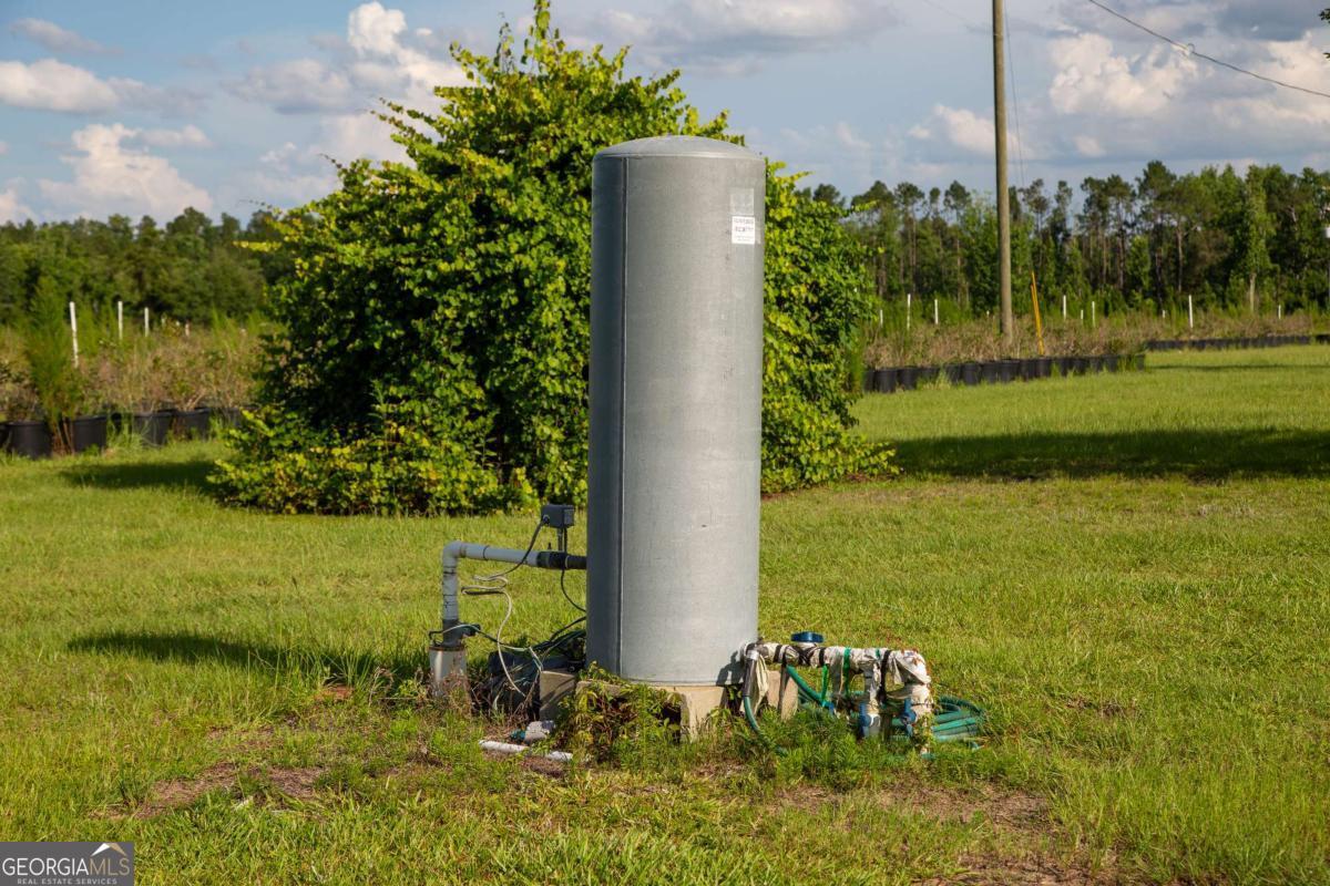 1054 Penny Morris Road Baxley, GA 31513 - Photo 11 of 22